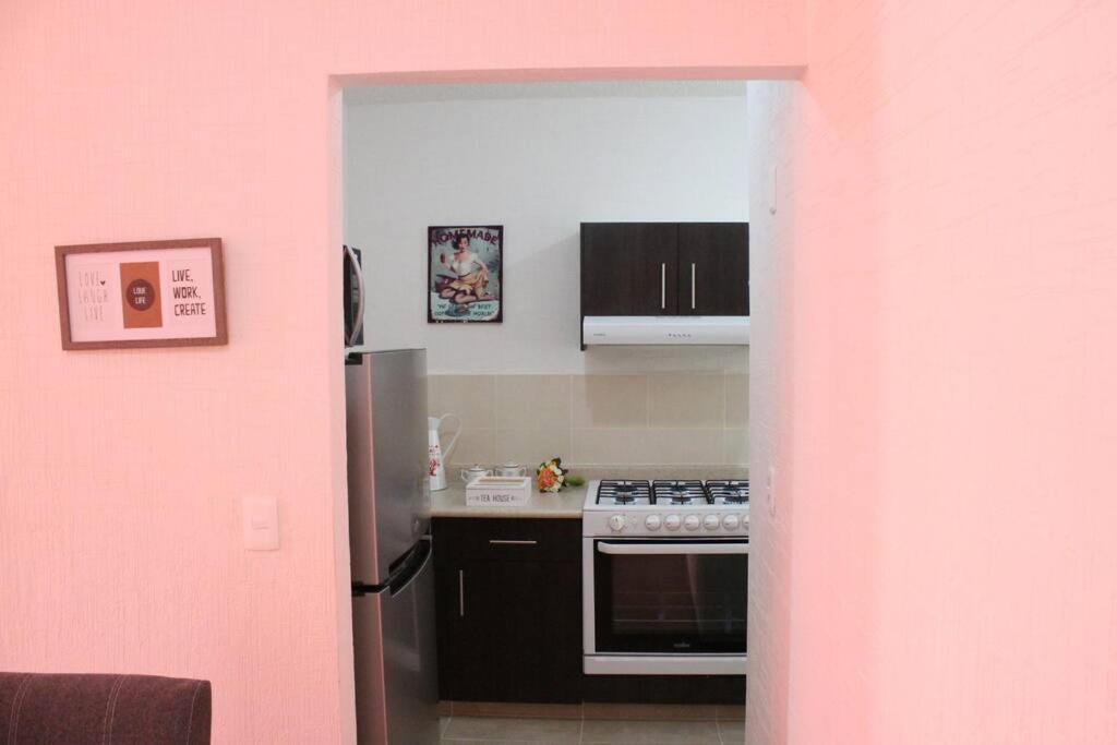 Appartamento Depa De Playa C/Alberca Cerca De La 5A Avenida Playa del Carmen Esterno foto